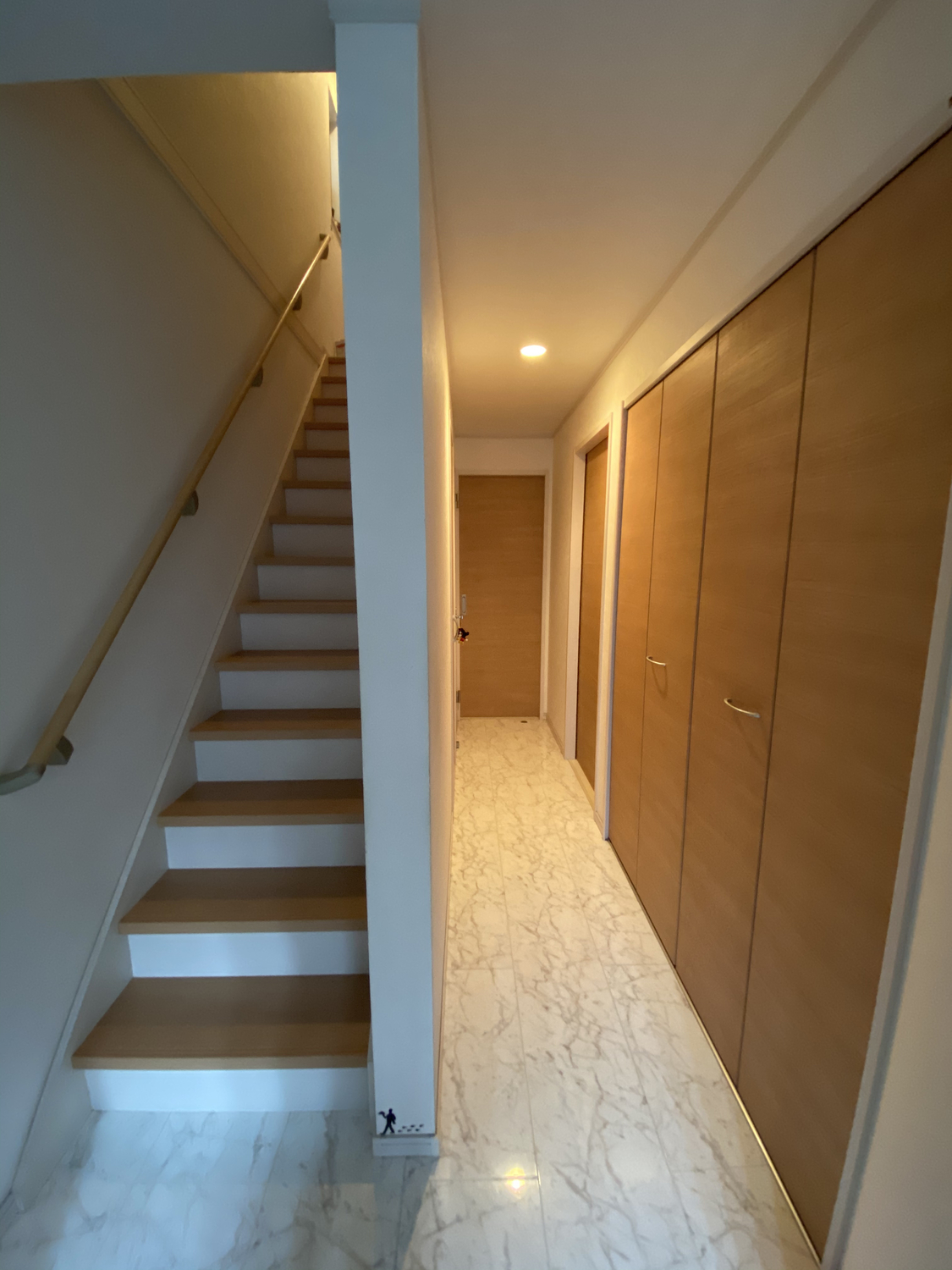 安全な階段に作り変えるリフォームの方法と解体工事 活用できる助成金の紹介 解体の窓口